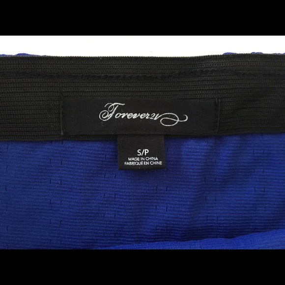 Forever 21 Short Crinkle Skirt Blue - Picture 6 of 7